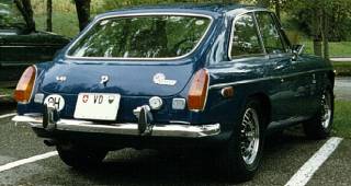 MGB GT V8 (with american spec sidelights)